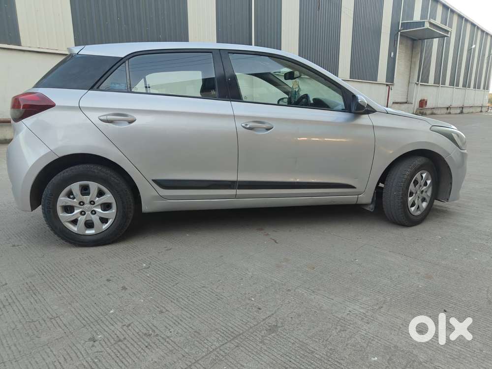 Hyundai I20 Sportz 1.2 Mt Dual Tone, 2014, Petrol