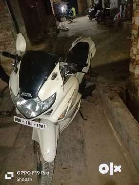 Karizma zmr hot sale spare parts olx