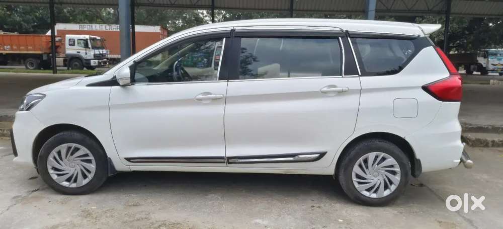 Maruti Suzuki Ertiga Vxi 2023