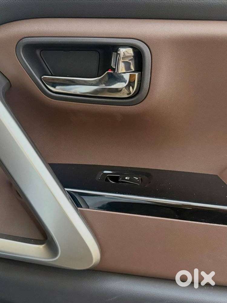 Mahindra Scorpio N Z8 Diesel At 2wd 7 Str, 2023, Diesel