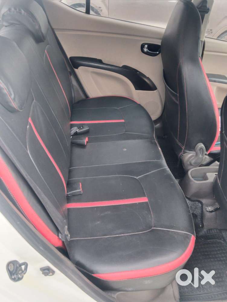 Hyundai I10 Sportz At, 2012, Petrol