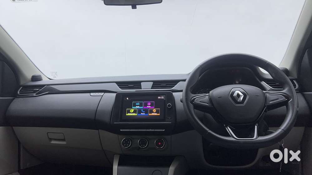 Renault Triber Rxt, 2021, Petrol