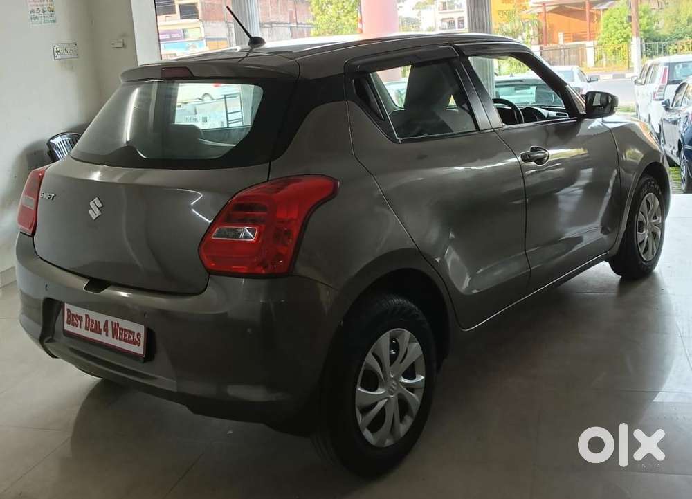 Maruti Suzuki Swift 1.2 Vxi (o), 2022, Petrol