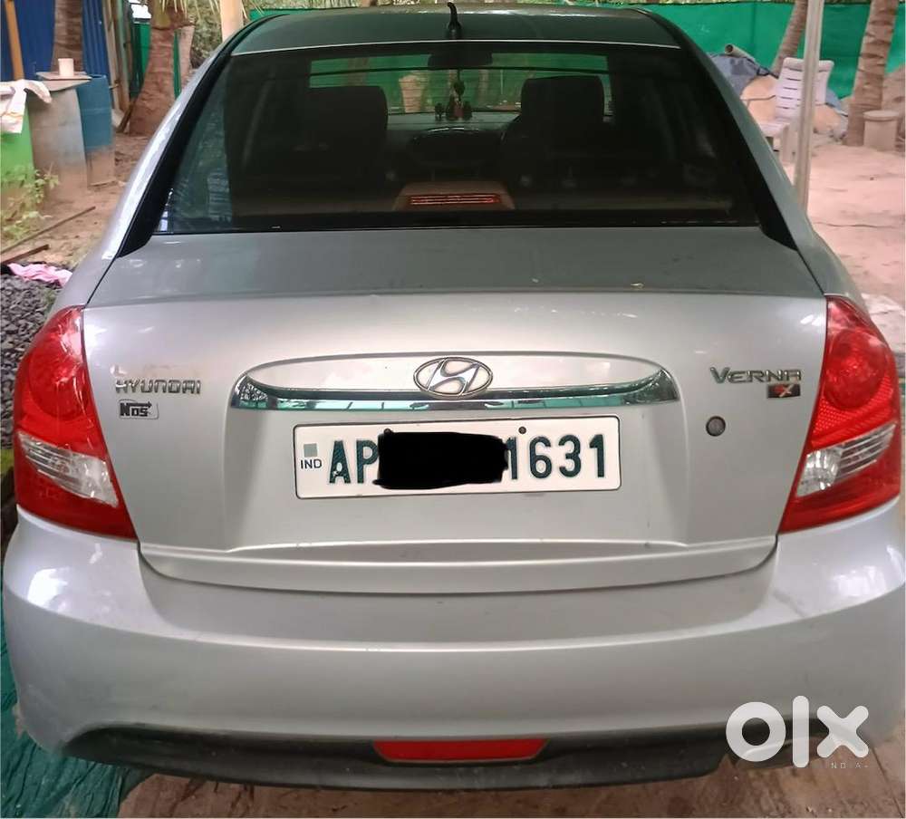 Hyundai Car Manual 2010