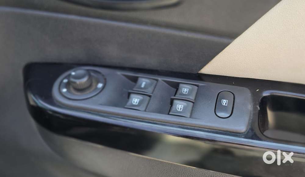 Renault Captur Platine Dual Tone Petrol, 2019, Cng & Hybrids
