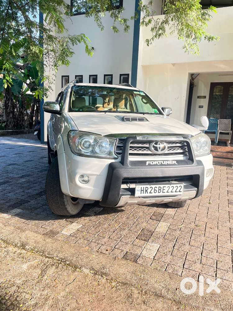 Toyota Fortuner Diesel 2010