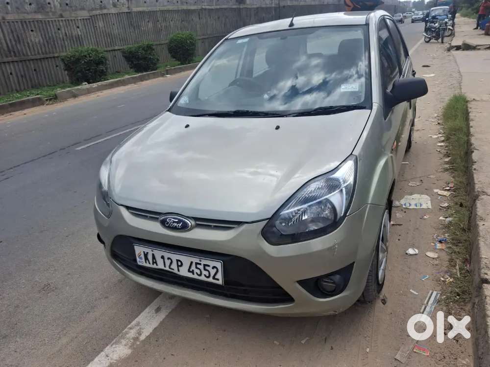 I Want Sale Ford Figo Mint Condition New 5new Tyres