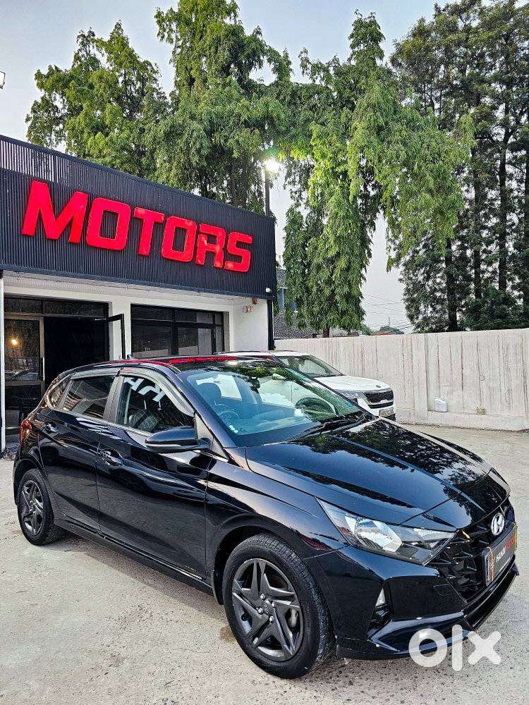 Hyundai I20 Sportz 1.2 Mt, 2023, Petrol