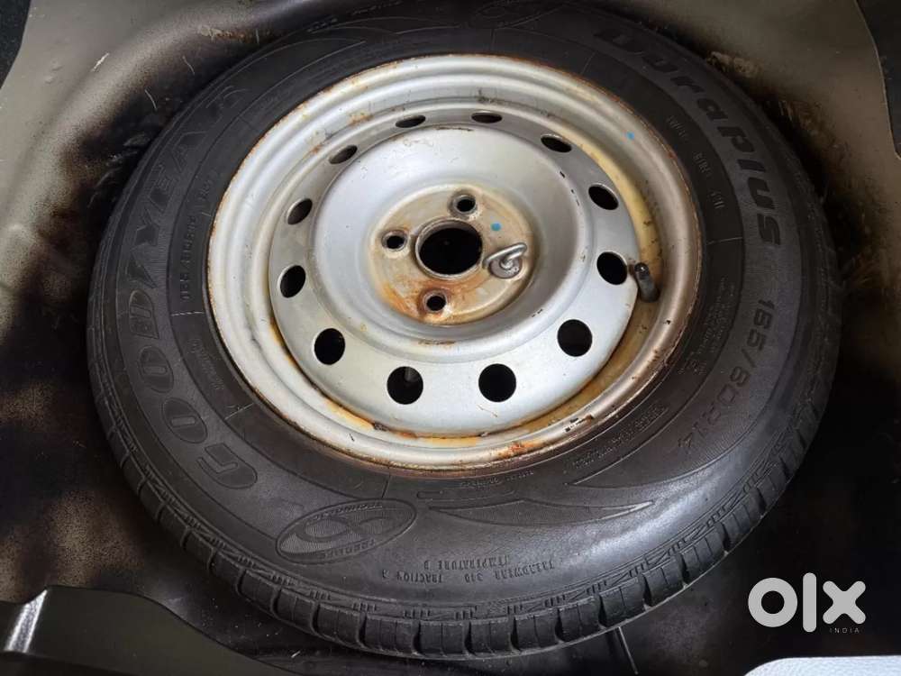 Maruti Suzuki Swift Dzire Amt Vxi, 2016, Petrol