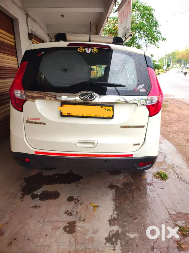 Mahindra Marazzo 2018 Diesel 14000 Km Driven