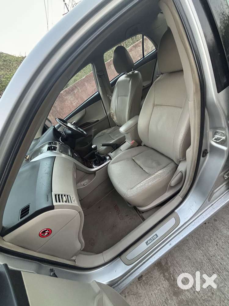 Toyota Corolla Altis 2010-2013 G, 2012, Petrol