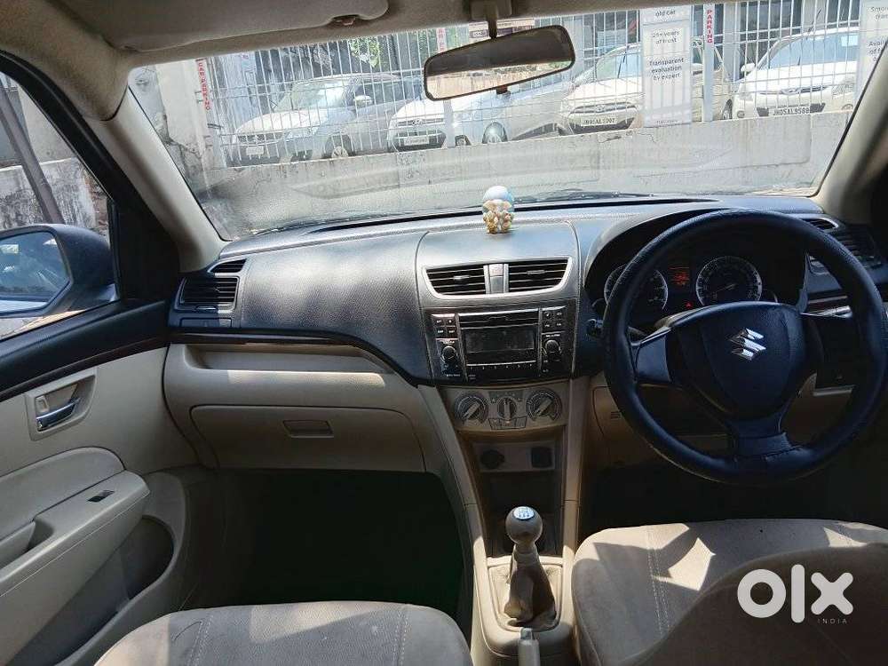 Maruti Suzuki Swift Dzire 1.2 Vxi Bsiv, 2015, Petrol