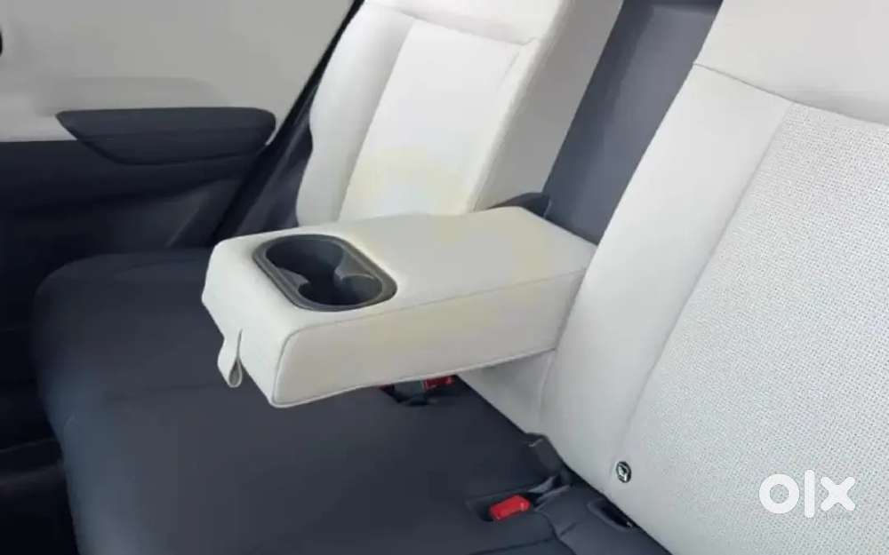 Hyundai Aura 2023 Petrol 25000 Km Driven