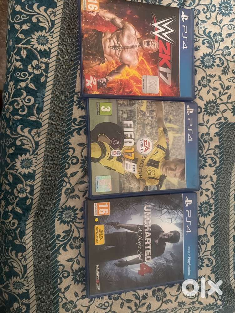 Uncharted 4 + 2 free games