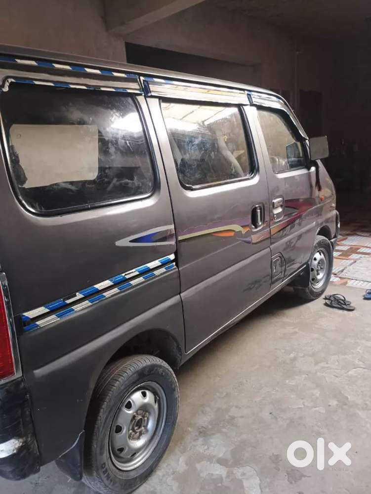 Maruti Suzuki Eeco 2012 Cng & Hybrids 200000 Km Driven