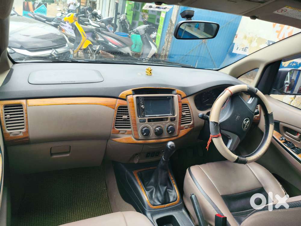 Toyota Innova 2.5 G (diesel) 7 Seater, 2015, Diesel