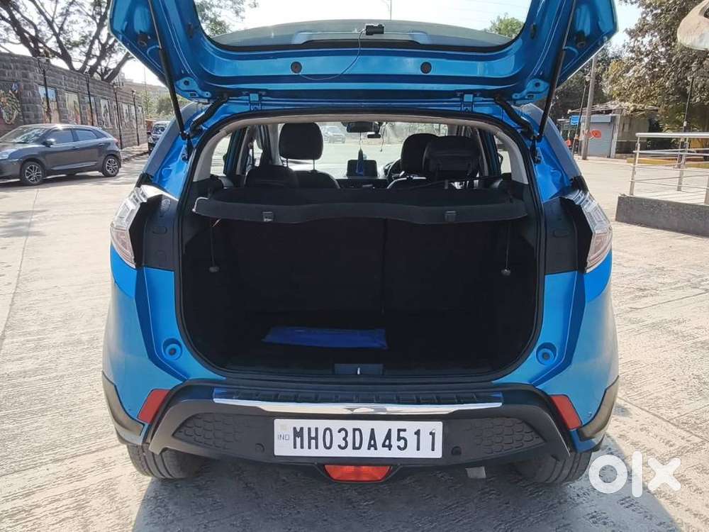 Tata Nexon 1.5 Revotorq Xz Plus Dual Tone, 2018, Petrol