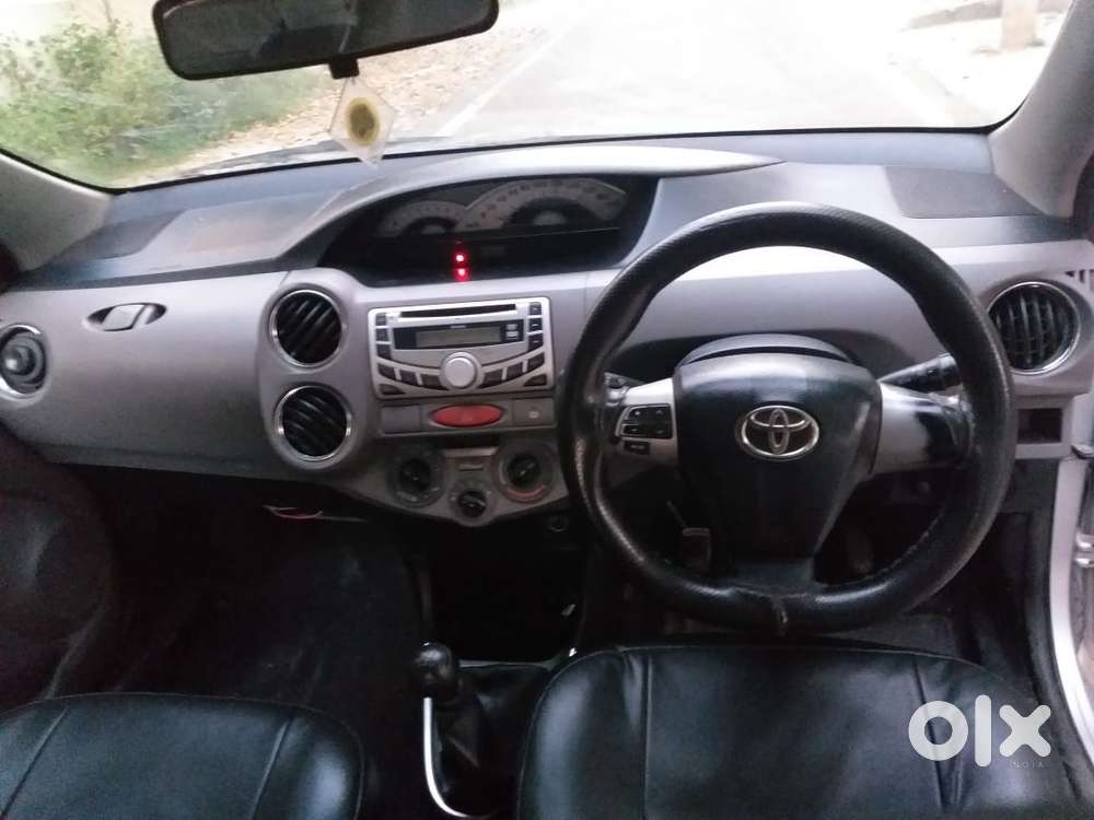 Toyota Etios Vx Xclusive, 2011, Petrol