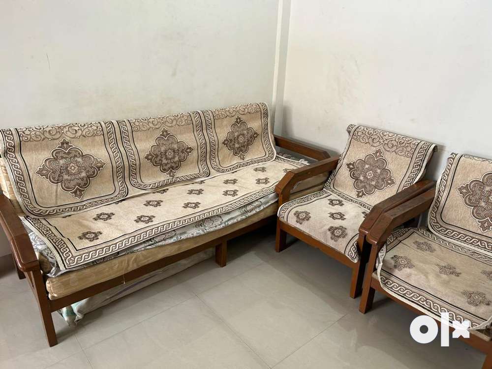 Olx wooden on sale sofa set