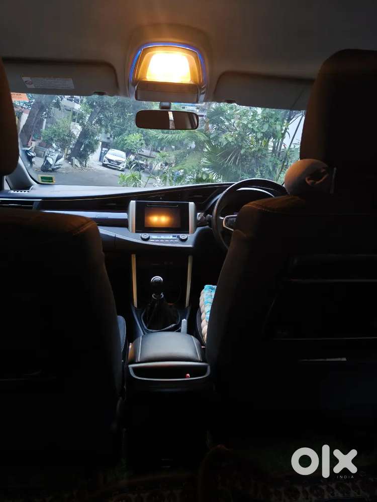 Toyota Innova Crysta 2017