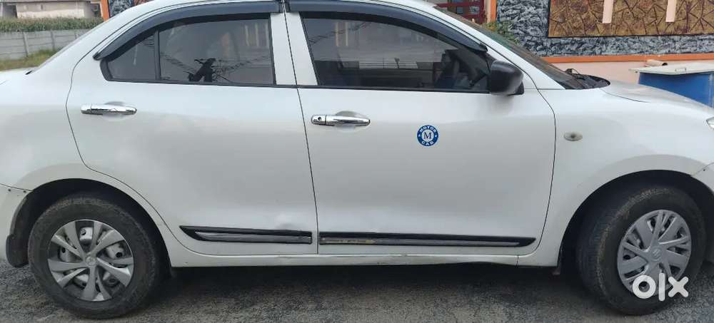 Maruti Suzuki Dzire Turs  2023 Petrol 149000 Km Driven. Yellow Palatu
