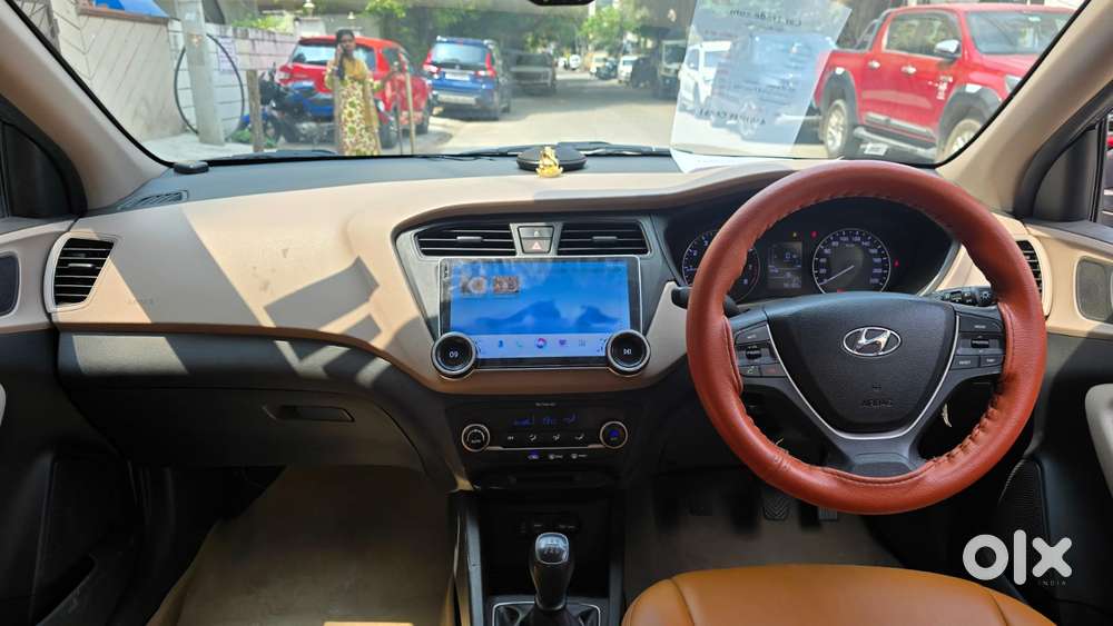 Hyundai I20 Sportz 1.2 Bs-iv, 2017, Petrol