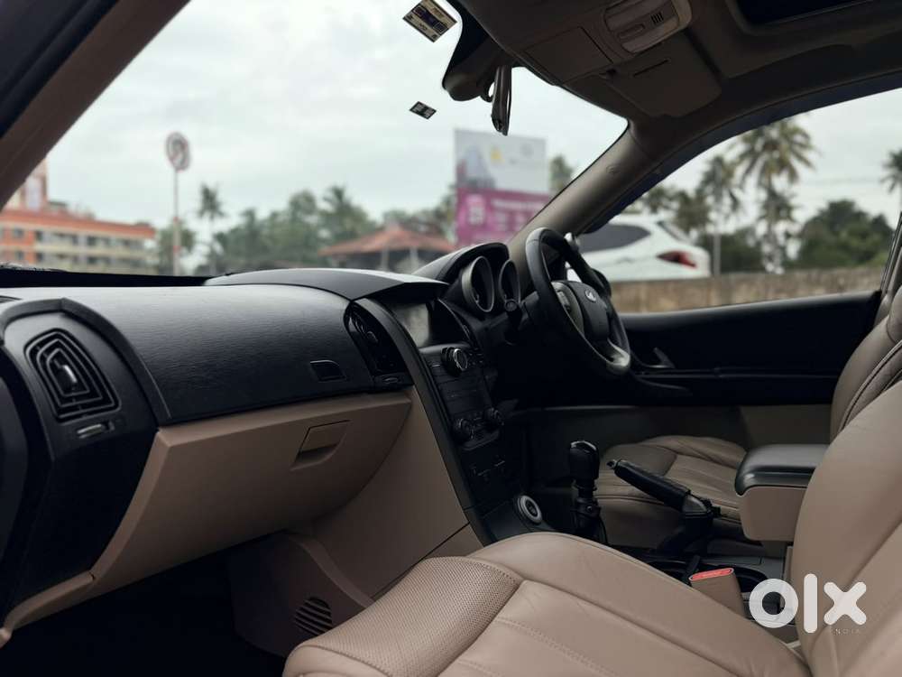 Mahindra Xuv500 2.2 W10, 2015, Diesel