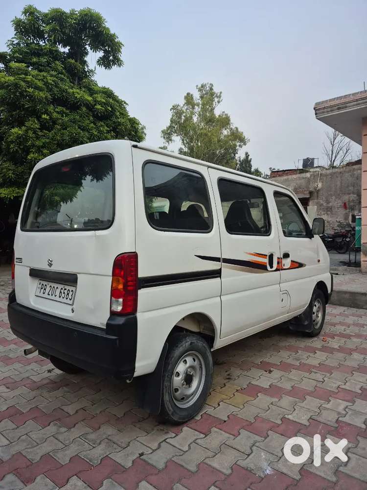Maruti Suzuki Eeco 2019 Petrol 70000 Km Driven