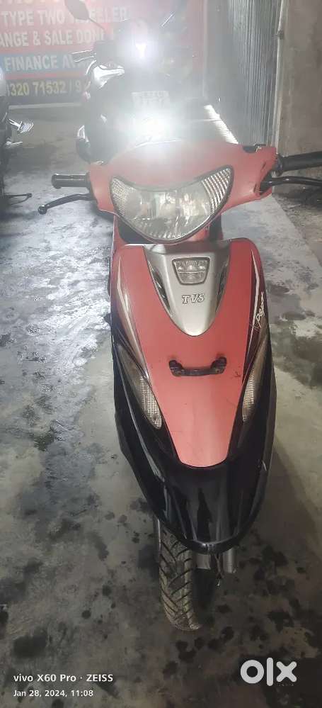 Vivo scooty sales