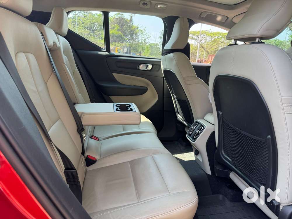 Volvo Xc40 D4 Inscription, 2023, Petrol