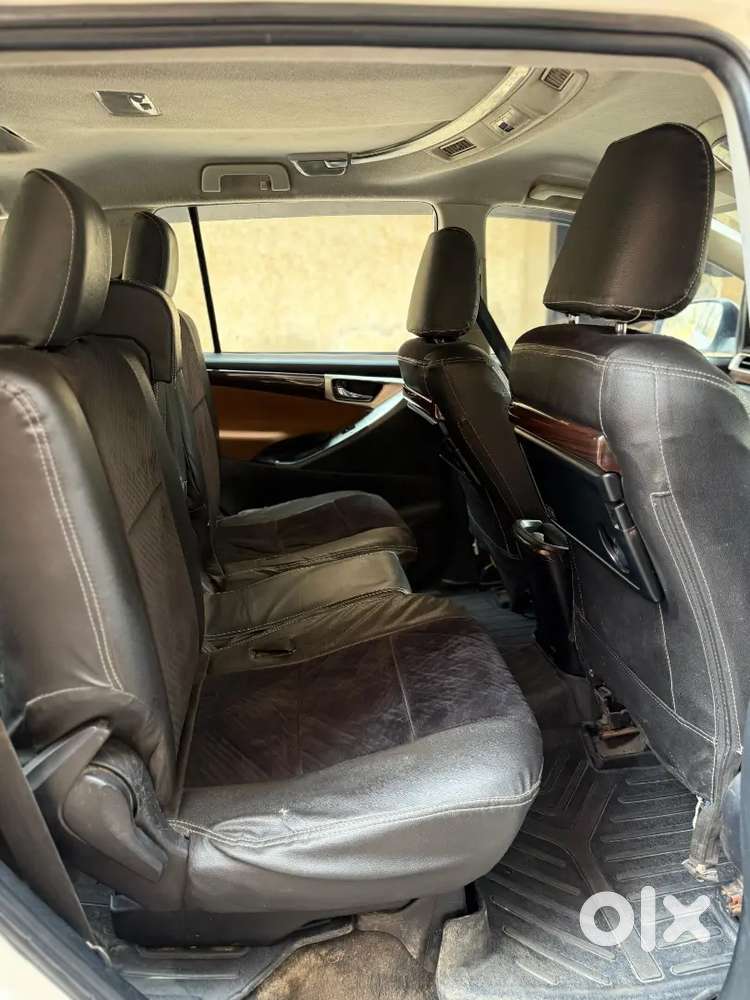 Toyota Innova Crysta 2017