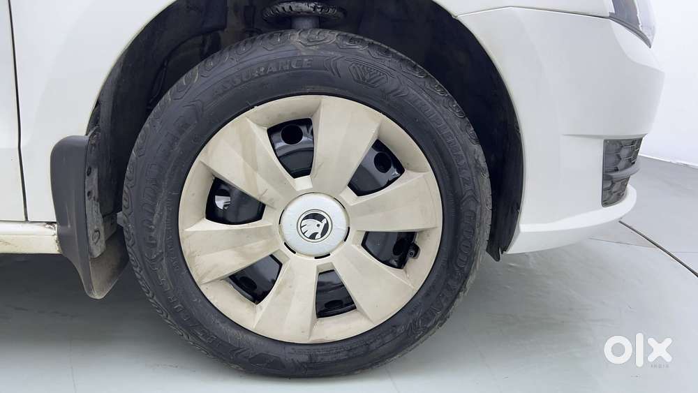 Skoda Rapid 1.6 Mpi Active, 2019, Petrol