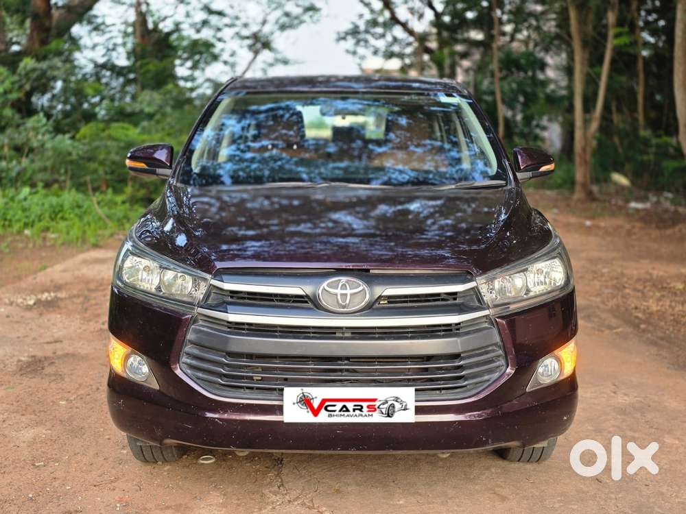 Toyota Innova Crysta 2.4 G Mt, 2017, Diesel