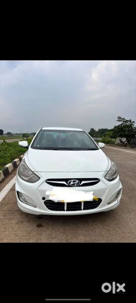 Hyundai Verna 1.6 Manual 2012