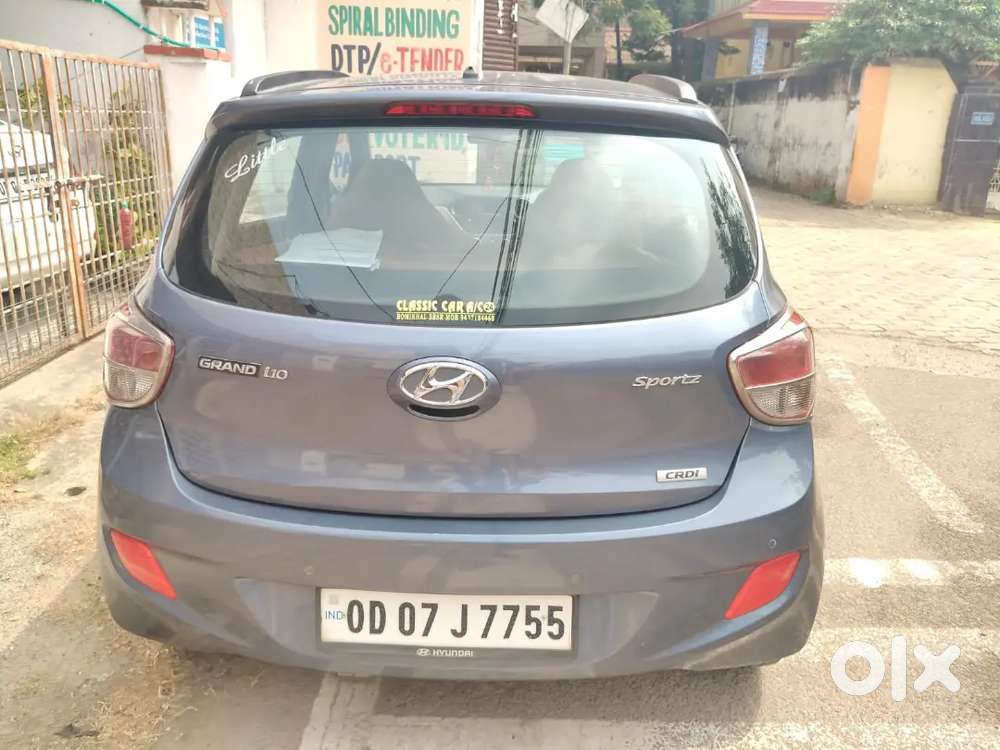 Hyundai Grand I10 Sportz 2015 Diesel Car