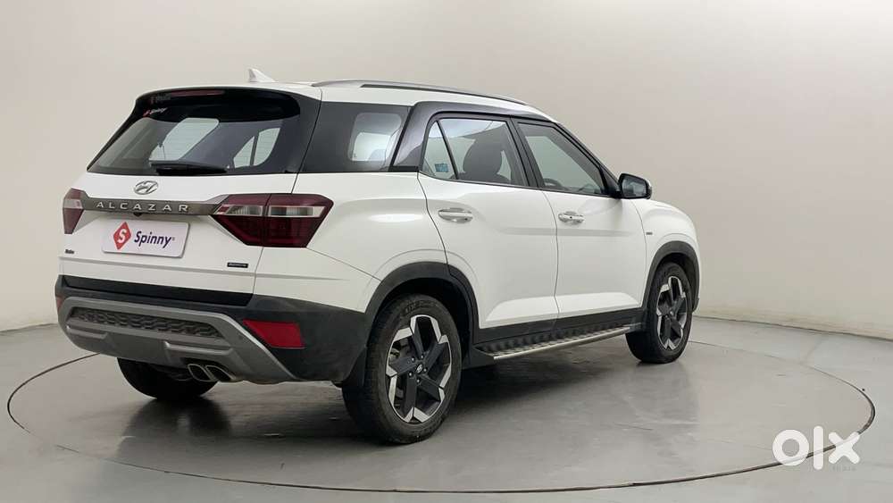 Hyundai Alcazar Signature (o) 6 Str 1.5 Petrol Dct, 2023, Petrol