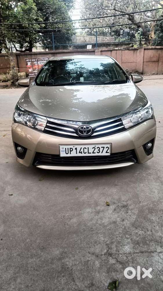 Toyota Corolla Altis 2014 Petrol Well Maintained