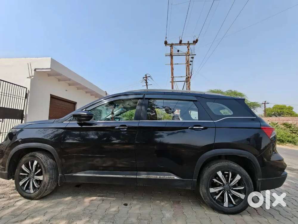 First Owner, 2021 Model, Top Model, Single Hand