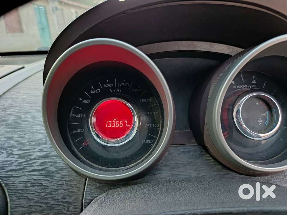 Mahindra Xuv 500 W6(2015) For Sell