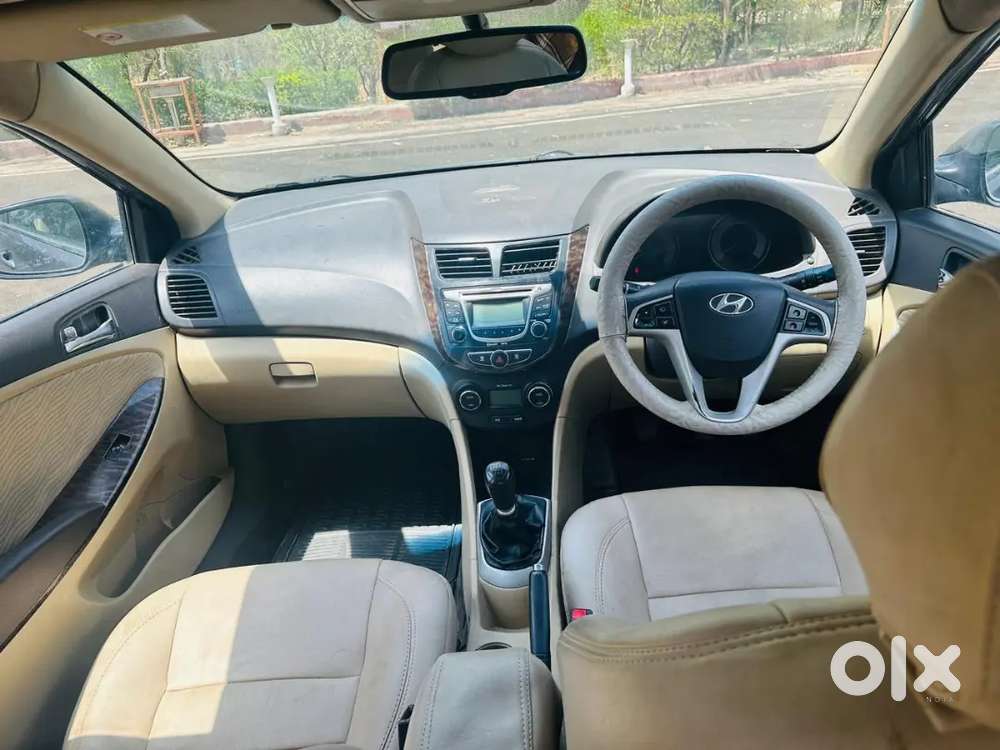 Hyundai Verna 1.6 Sx 2012
