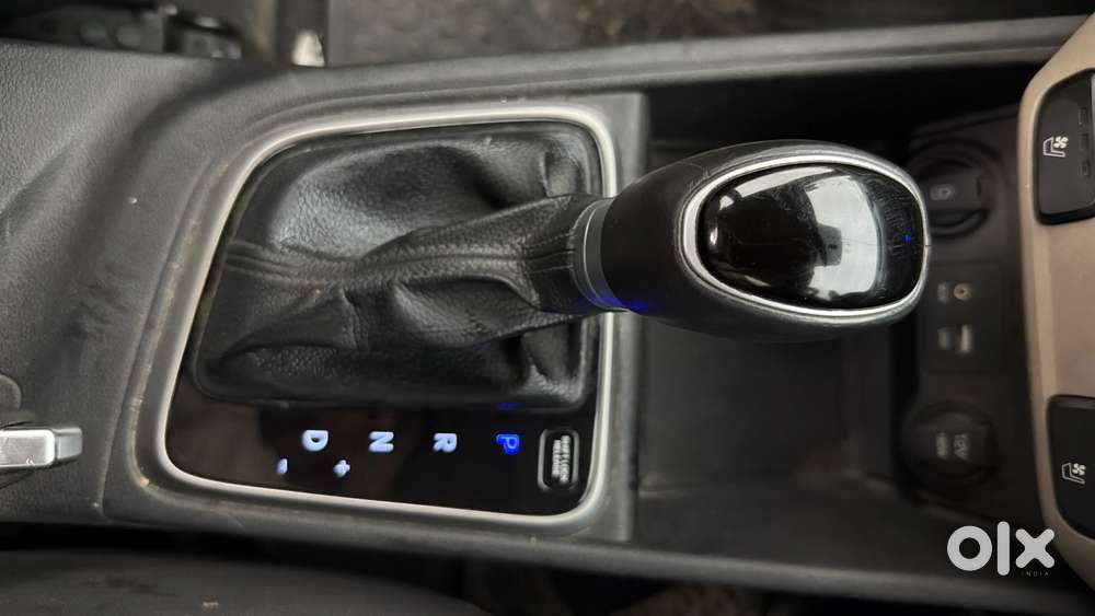 Hyundai Verna 1.6 Sx (o) Vtvt At, 2018, Petrol