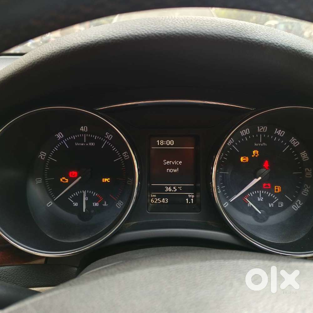 Bs4 Skoda Superb Petrol 1.8 Tsi Top Variant Elegance