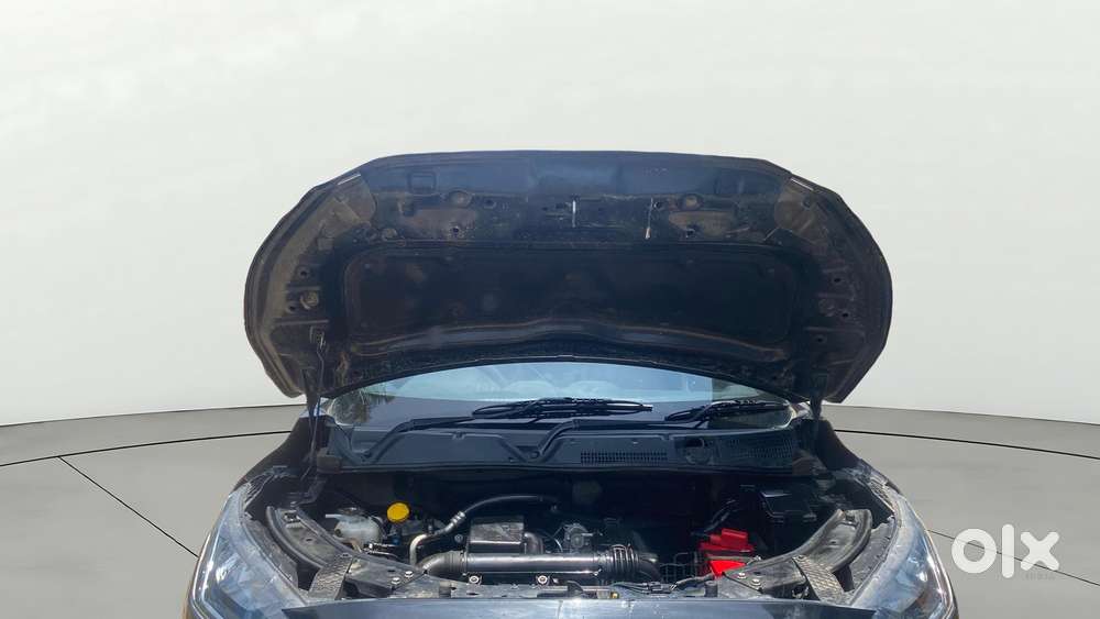 Nissan Magnite 1.0 Xv, 2022, Petrol