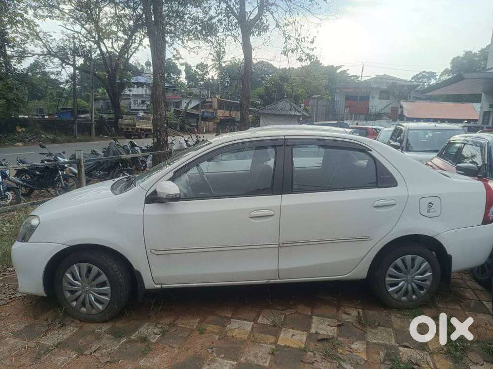 Toyota Etios 1.5 Vx, 2016