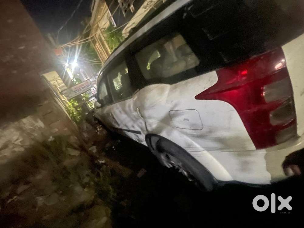 Mahindra Xuv500 Diesel 70000 Km Driven