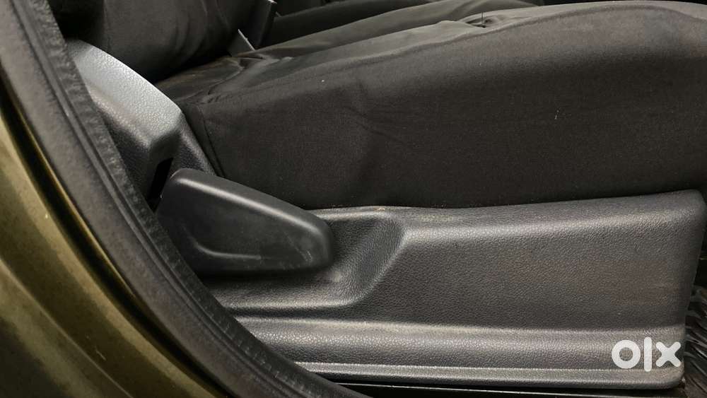 Renault Kwid 2015-2019 1.0 Rxt Amt, 2016, Petrol