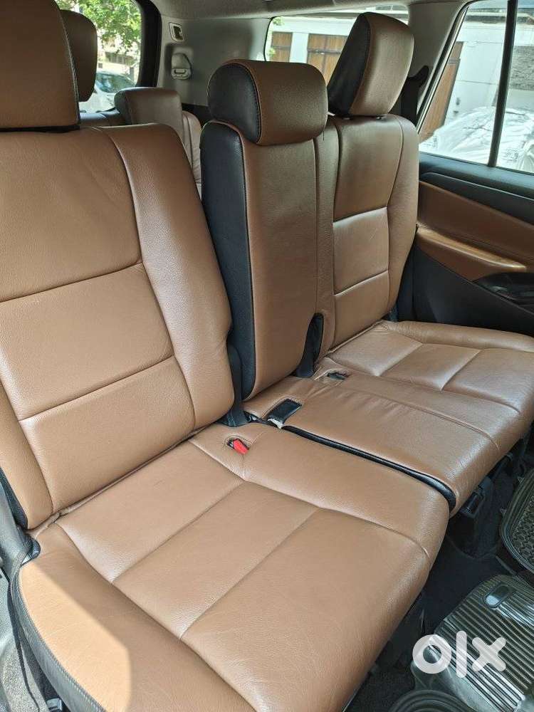 Toyota Innova Crysta 2.4 G Mt, 2017, Diesel