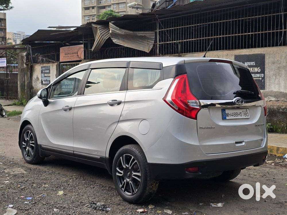 Mahindra Marazzo M8, 2019, Diesel