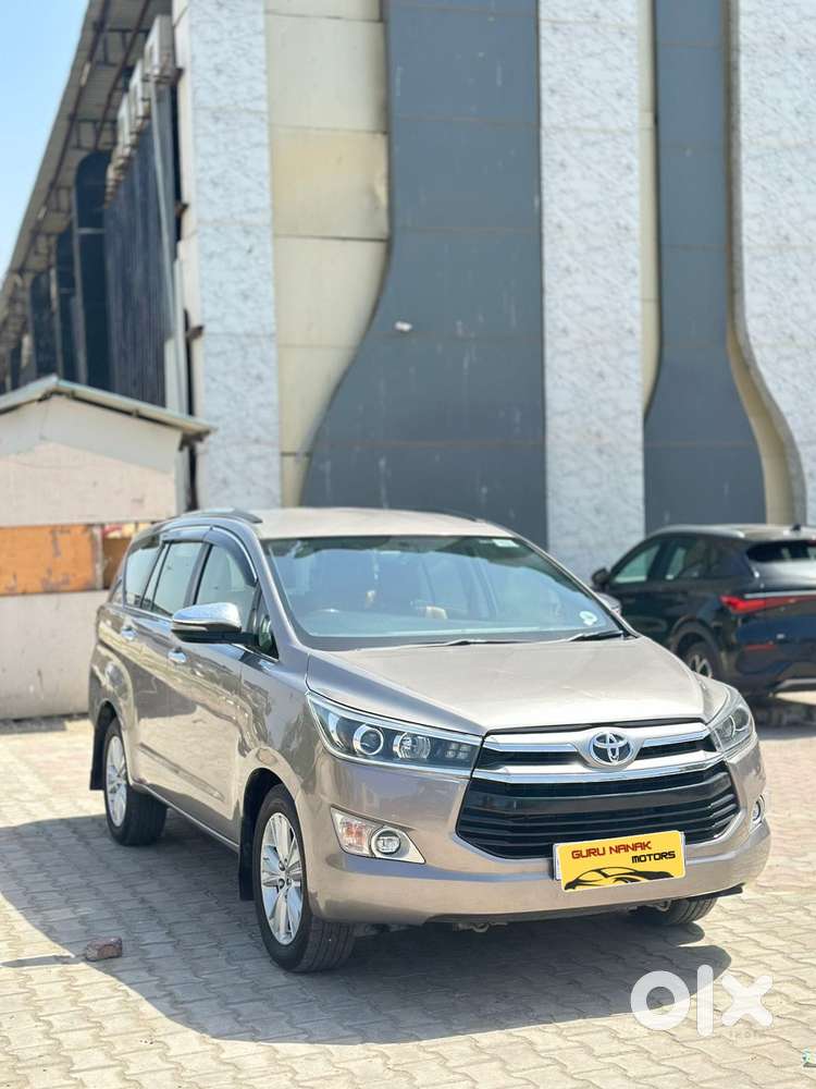 Toyota Innova Crysta 2.8z Automatic, 2019, Diesel