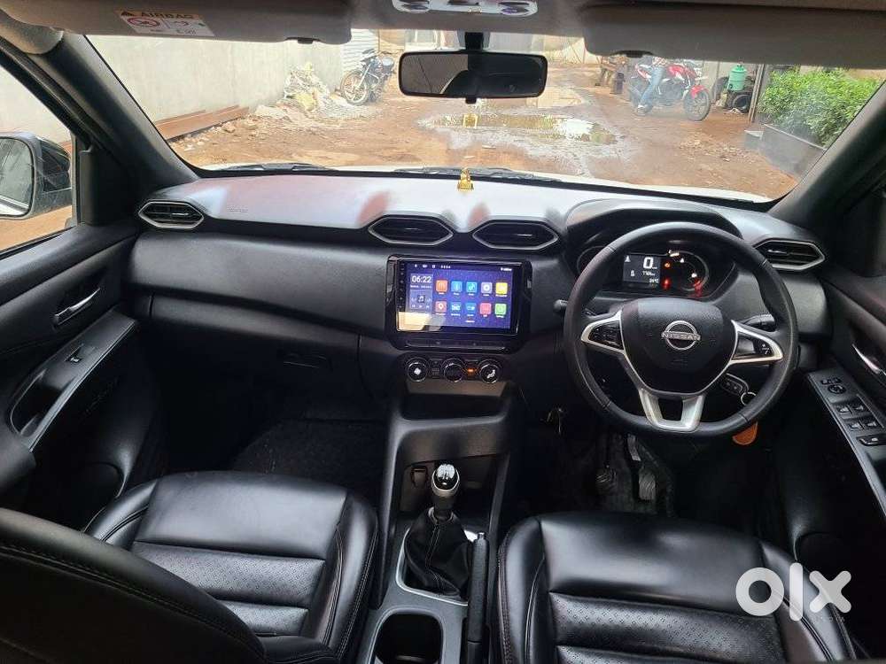 Nissan Magnite, 2025, Petrol